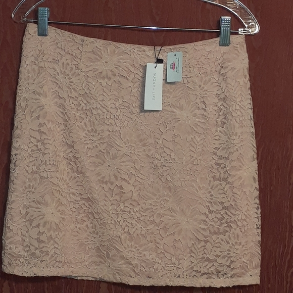 Sugarlips Dresses & Skirts - NWT SUGAR LIPS MAUVE WOMEN'S MINI SKIRT SIZE M
